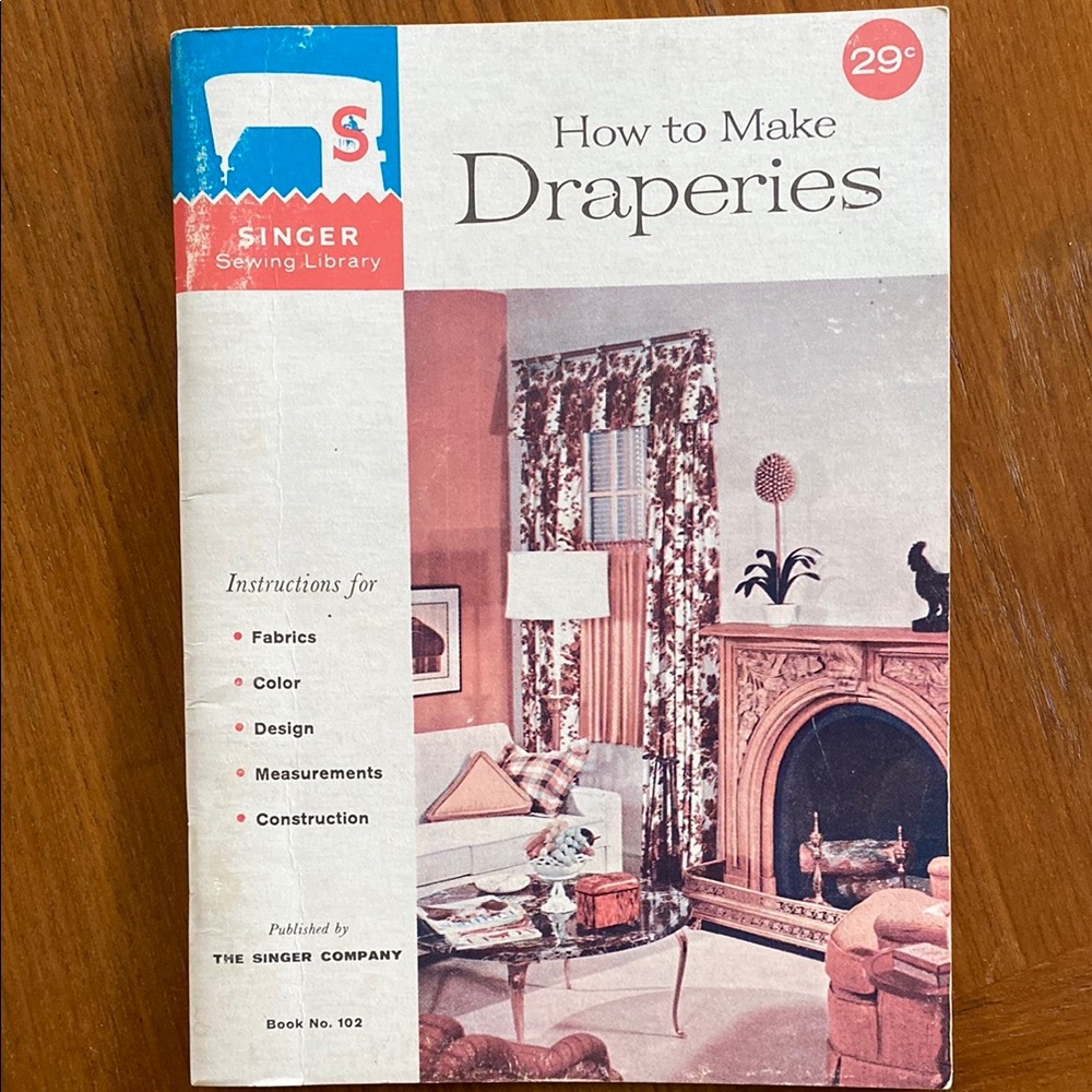 Vintage Singer Sewing Booklets - Picture 3 of 11